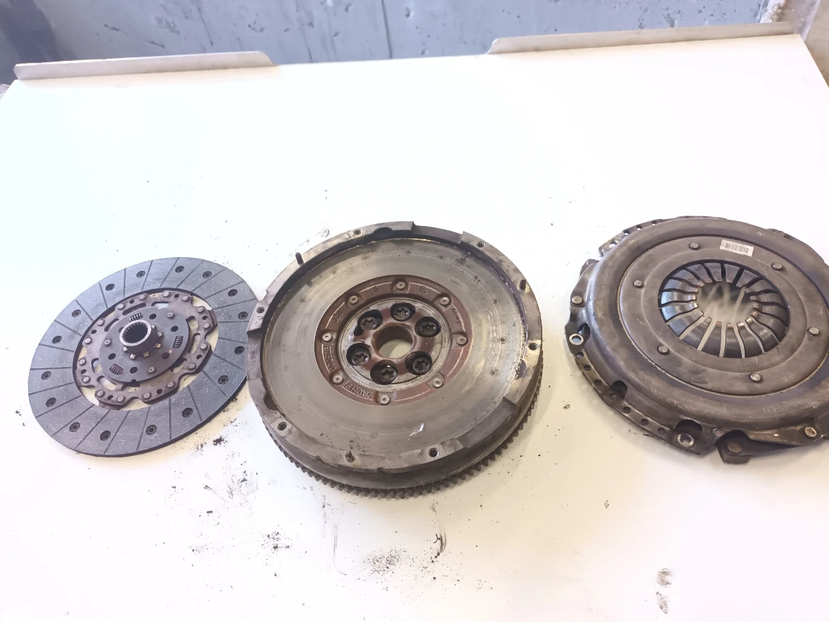      2.0 160 | Mobile.bg   1