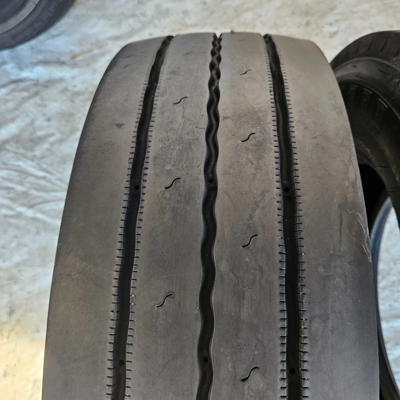  235/75R17.5 | Mobile.bg   2