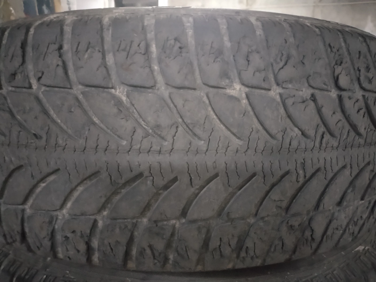 ���� 235/60R18 | Mobile.bg � ����������� 7