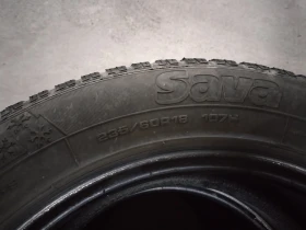 Гуми Зимни 235/60R18, снимка 3 - Гуми и джанти - 52735561