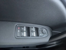 Renault Captur 1.3 TCE 140 HYBRID EDC, снимка 13