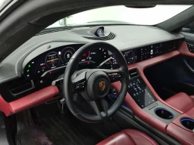 Porsche Taycan TURBO| PANORAMA| ОБДУХВАНЕ| ПАМЕТ| ЧЕРВЕН САЛОН | Auto.bg — изображение 11