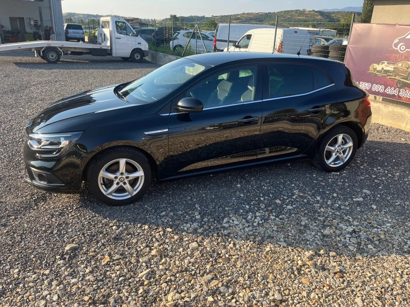 Renault Megane 1.2 TcE BOSE, снимка 4 - Автомобили и джипове - 45769529