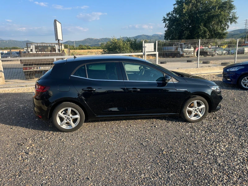 Renault Megane 1.2 TcE BOSE, снимка 5 - Автомобили и джипове - 45769529