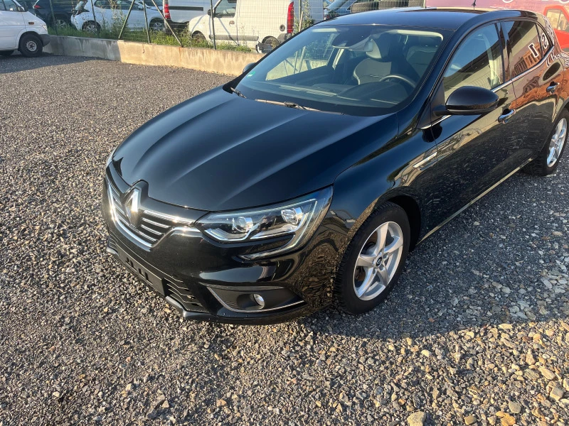 Renault Megane 1.2 TcE BOSE, снимка 6 - Автомобили и джипове - 45769529