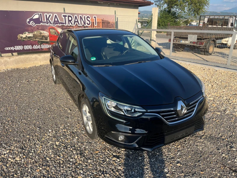 Renault Megane 1.2 TcE BOSE, снимка 2 - Автомобили и джипове - 45769529