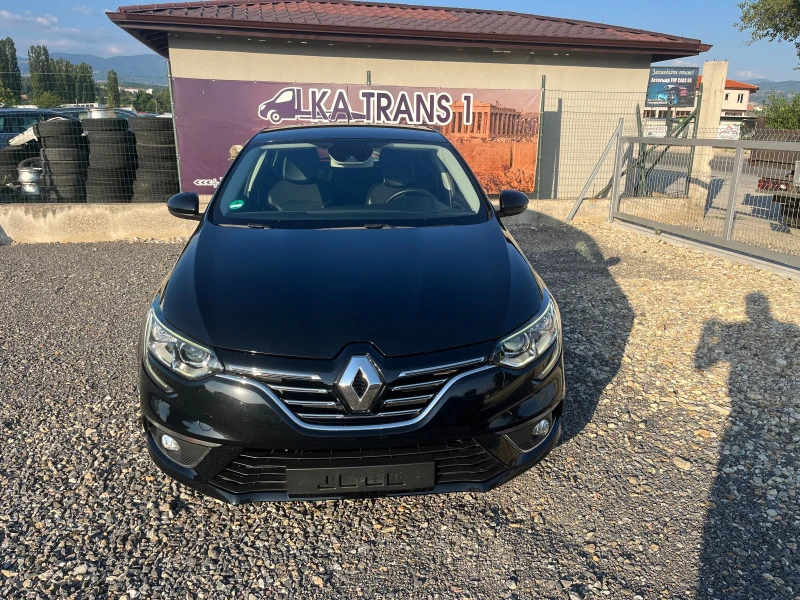 Renault Megane 1.2 TcE BOSE, снимка 1 - Автомобили и джипове - 45769529