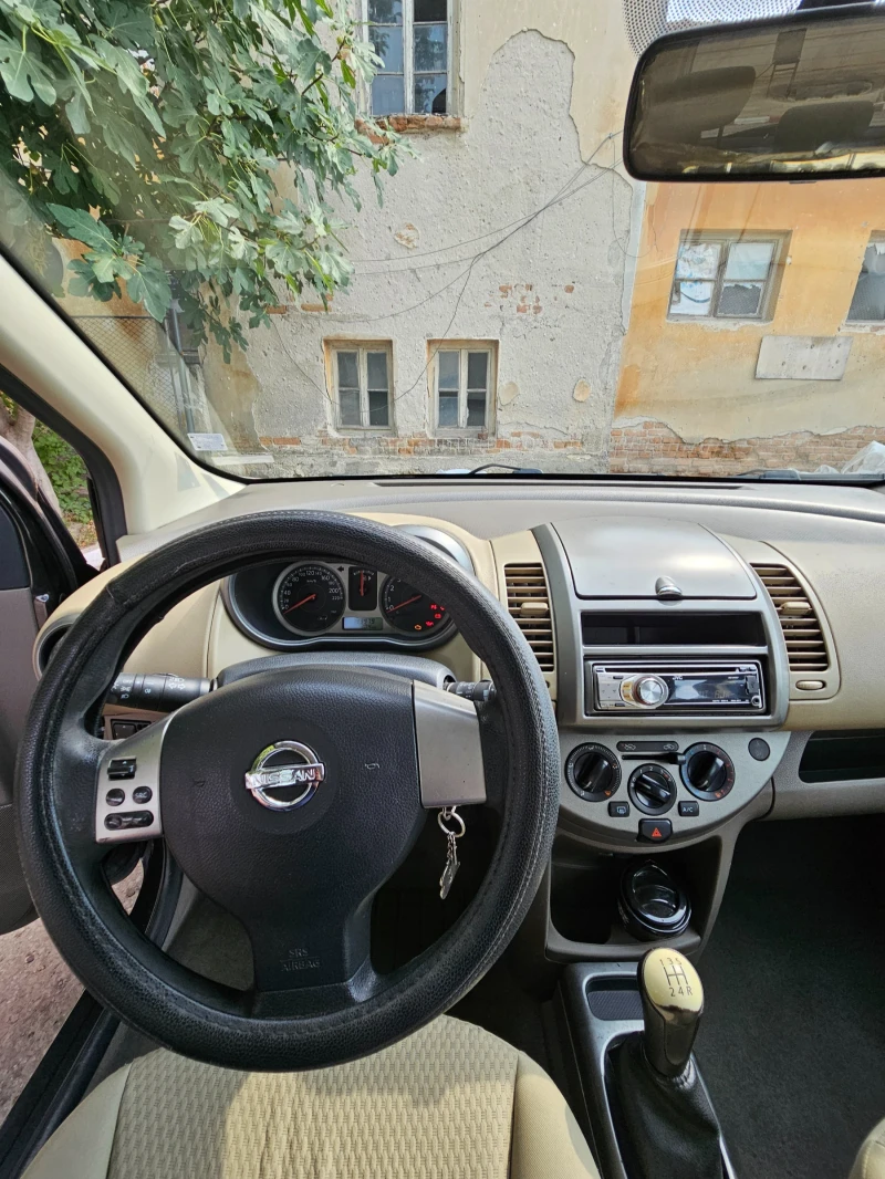 Nissan Note 1.4 газ, снимка 11 - Автомобили и джипове - 47151421