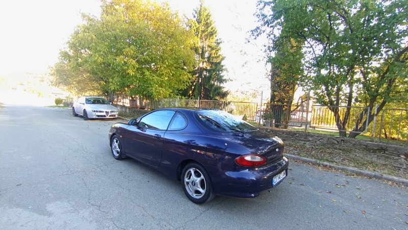 Hyundai Coupe 2.0 добро състояние, снимка 4 - Автомобили и джипове - 47719161