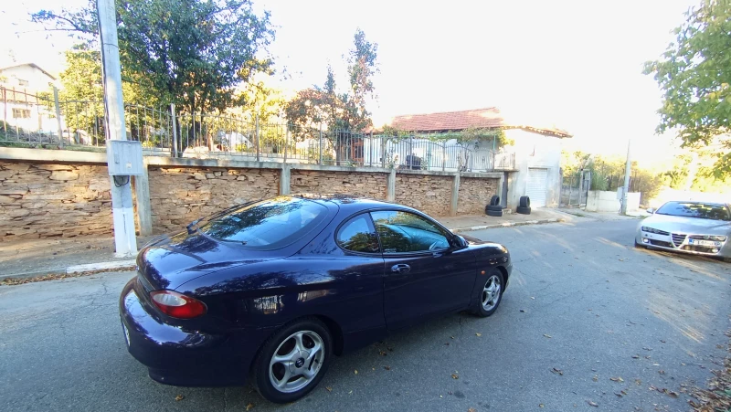 Hyundai Coupe 2.0 добро състояние, снимка 5 - Автомобили и джипове - 47719161