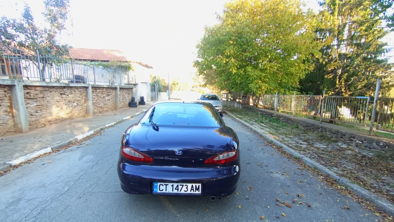 Hyundai Coupe 2.0 добро състояние, снимка 3 - Автомобили и джипове - 47719161