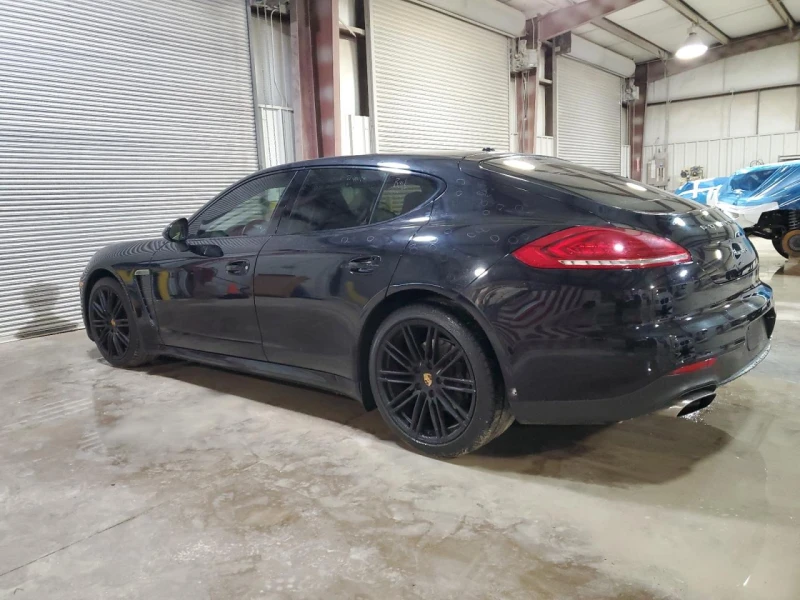 Porsche Panamera, снимка 10 - Автомобили и джипове - 48322207