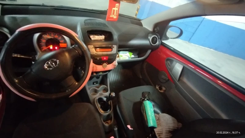 Toyota Aygo, снимка 14 - Автомобили и джипове - 48418480