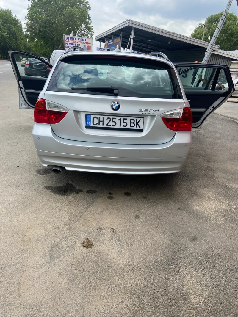 BMW 320 320d 163к.с., снимка 4 - Автомобили и джипове - 48579133