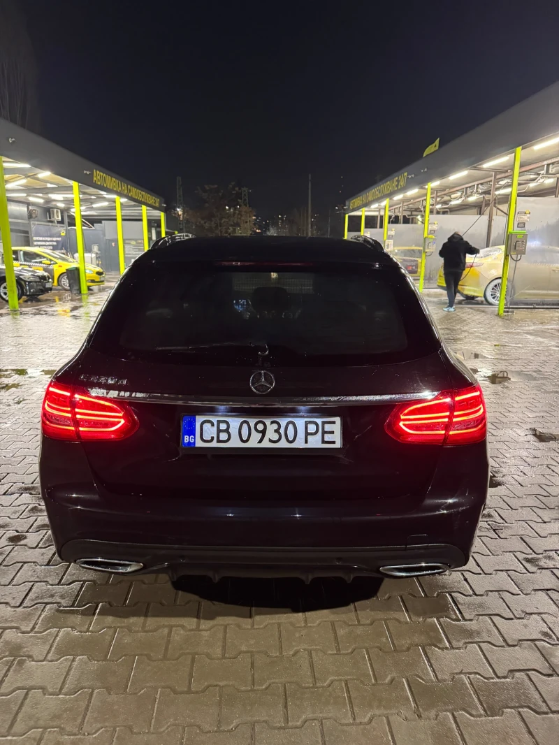 Mercedes-Benz C 220, снимка 3 - Автомобили и джипове - 48936538