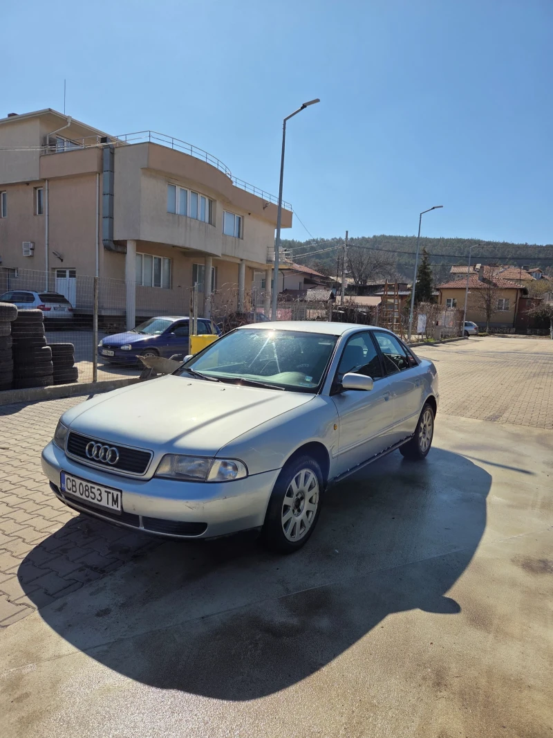 Audi A4, снимка 2 - Автомобили и джипове - 49460801