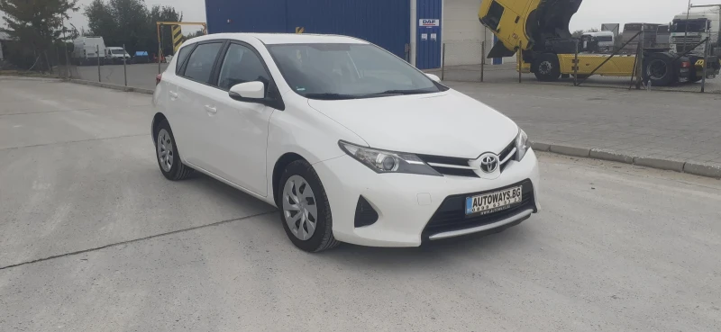Toyota Auris 1.3 VVT-i 99 k.c.