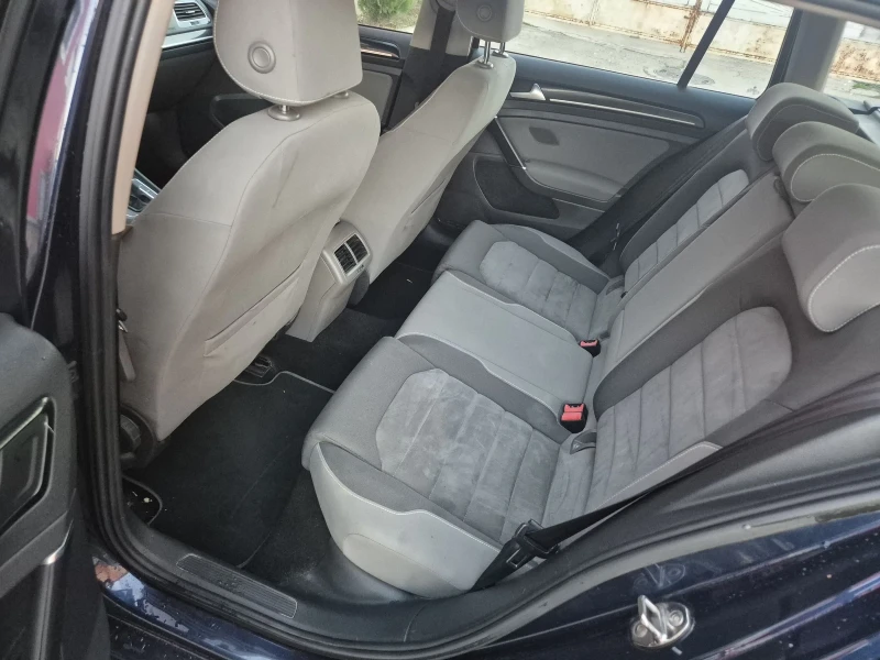 VW Golf 1.6TDI* DSG* NAVI* , снимка 10 - Автомобили и джипове - 52517014