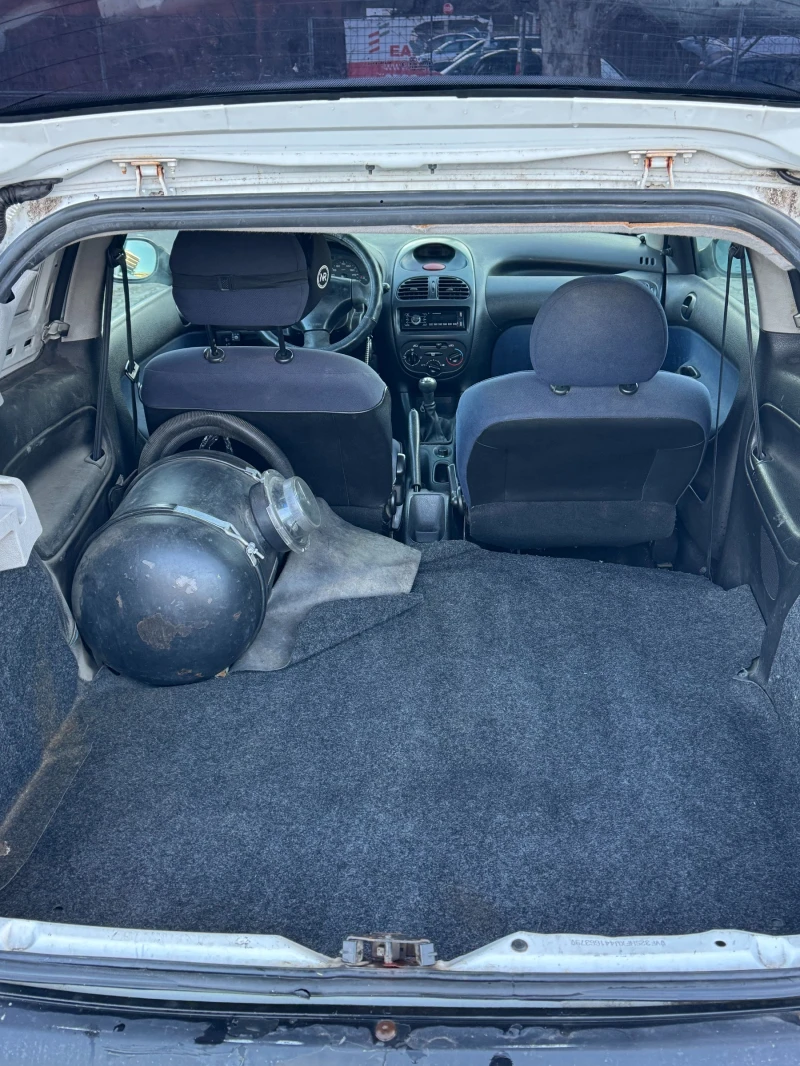 Peugeot 206 1.1i ГАЗ БЕНЗИН , N1, снимка 11 - Автомобили и джипове - 53232939