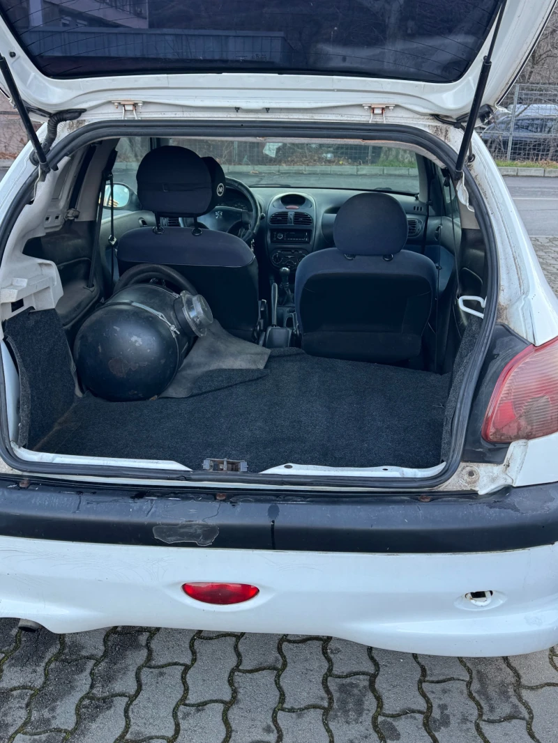 Peugeot 206 1.1i ГАЗ БЕНЗИН , N1, снимка 13 - Автомобили и джипове - 53232939