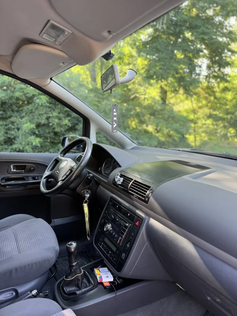 VW Sharan, снимка 8 - Автомобили и джипове - 53415802