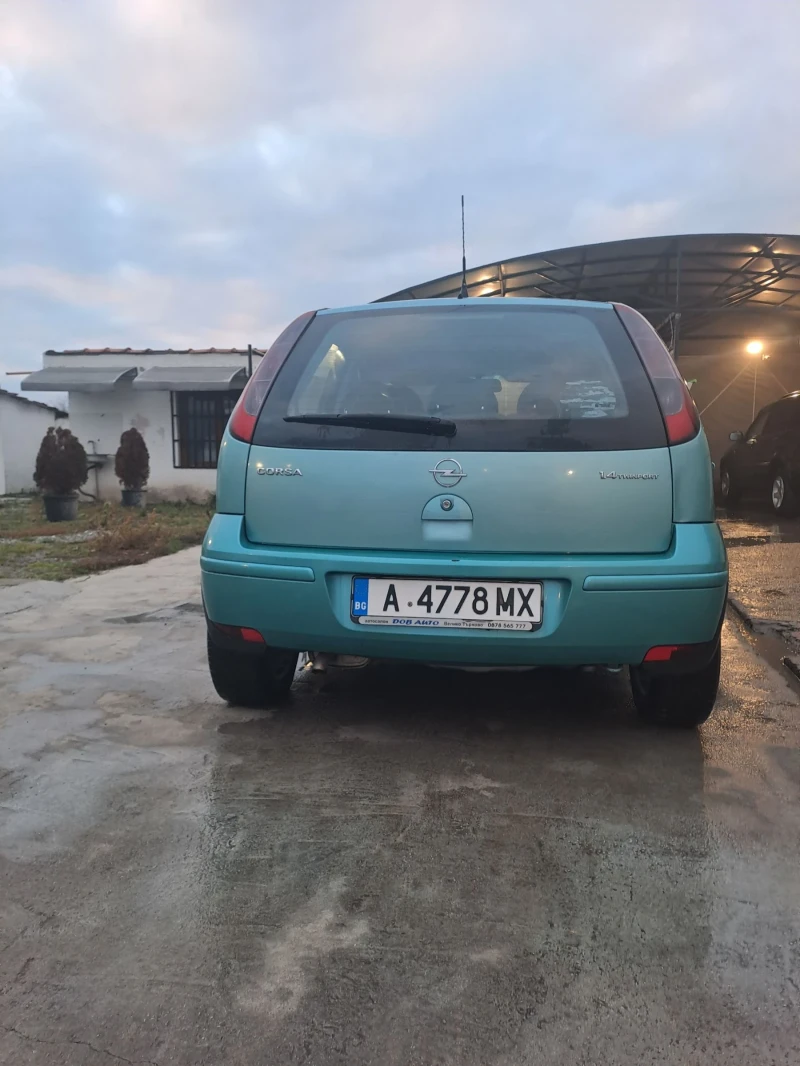 Opel Corsa 1.4 GAZ, снимка 8 - Автомобили и джипове - 53446236