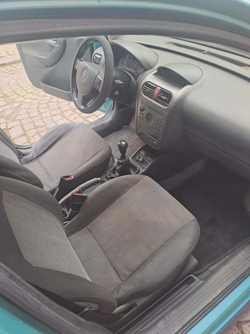 Opel Corsa 1.4 газ климатроник, снимка 13 - Автомобили и джипове - 53446236