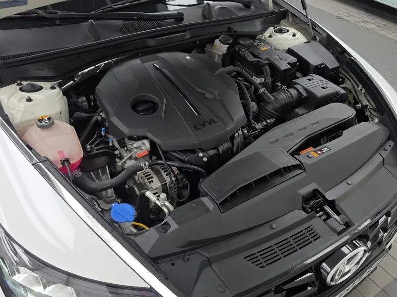 Hyundai Sonata 2.0 Premium Plus, снимка 6 - Автомобили и джипове - 55936262