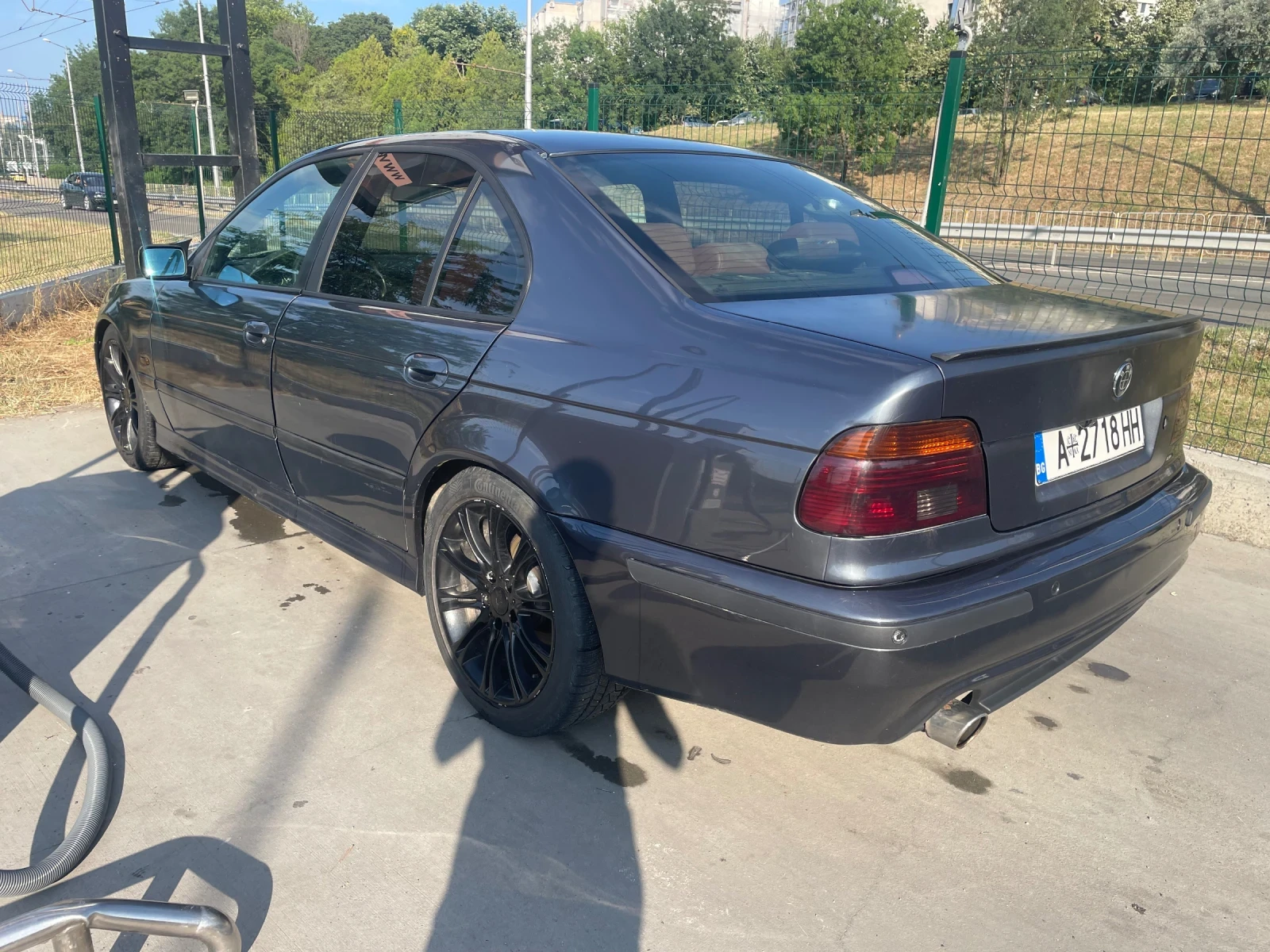 BMW 520  - изображение 4