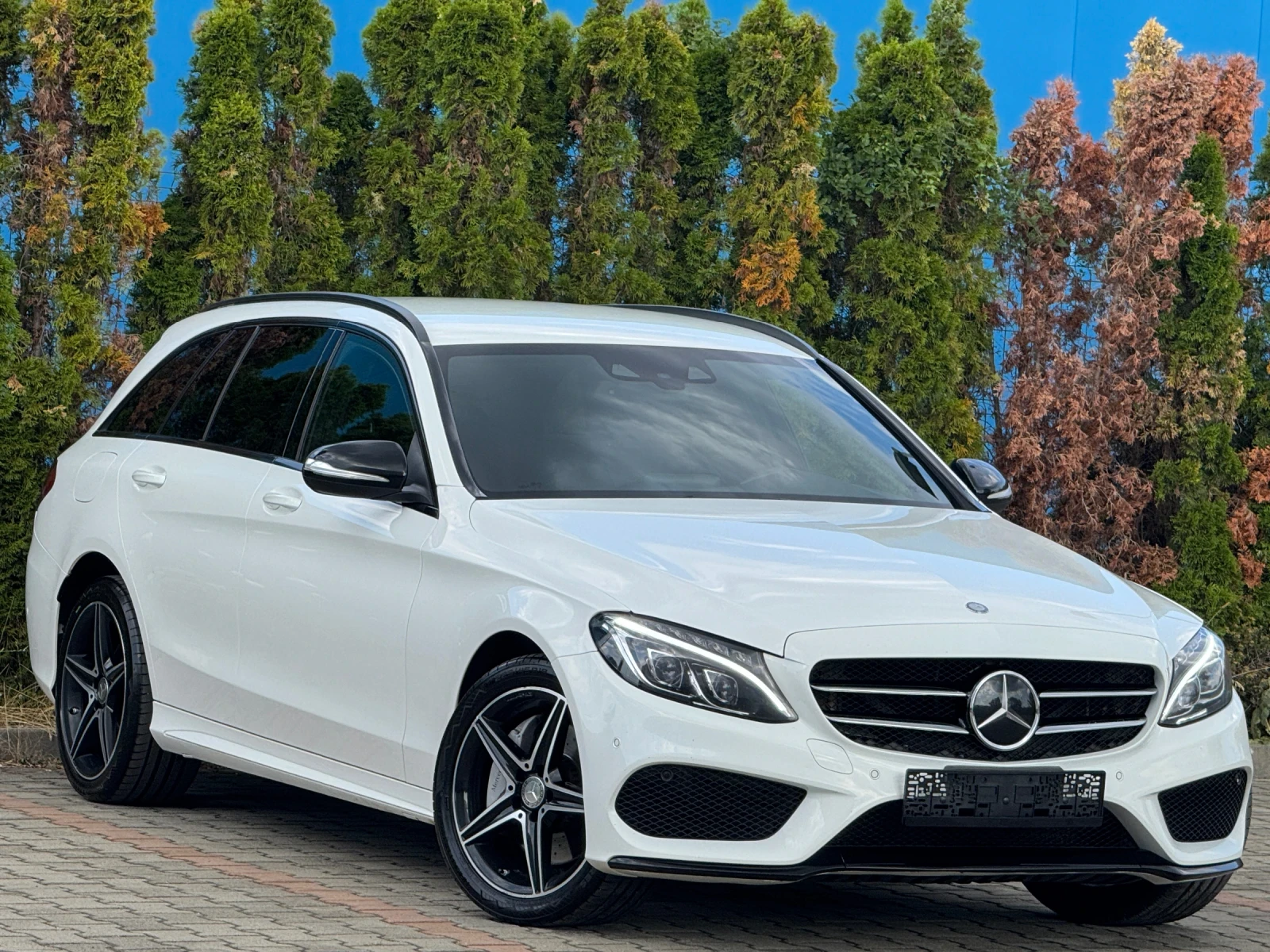 Mercedes-Benz C 250 4-MATIC-AMG-PREMIUM-КОЖА-ПОДГРЕВ-КАМЕРА-BURMЕSTER! - изображение 6