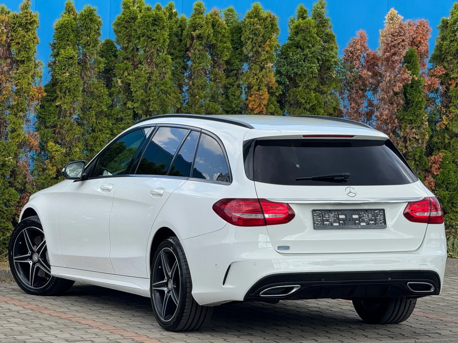 Mercedes-Benz C 250 4-MATIC-AMG-PREMIUM-КОЖА-ПОДГРЕВ-КАМЕРА-BURMЕSTER! - изображение 3