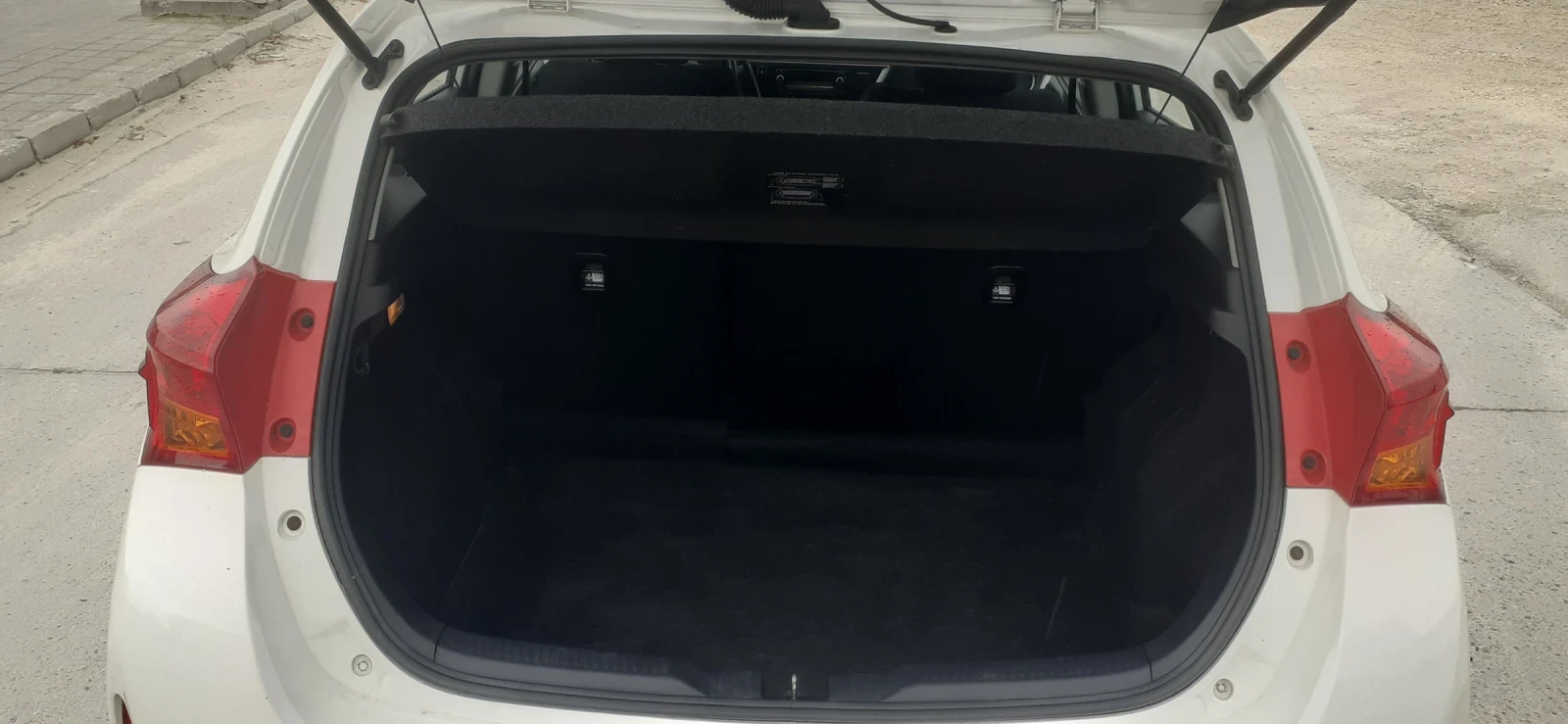 Toyota Auris 1.3 VVT-i 99 k.c. | Mobile.bg   12