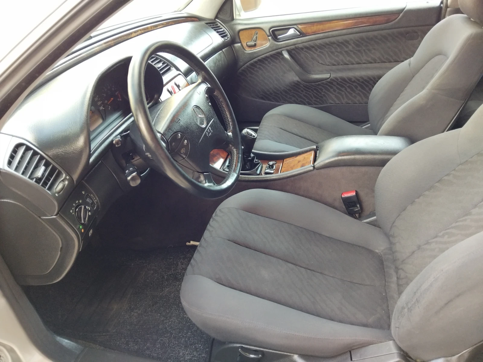 Mercedes-Benz CLK 2.00//КЛИМА КУПЕ - изображение 8