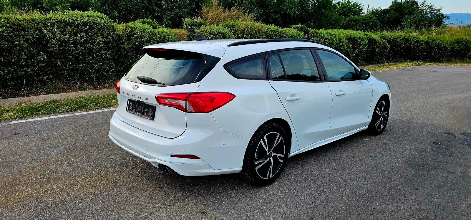 Ford Focus 1.5  , снимка 4 - Автомобили и джипове - 52304185