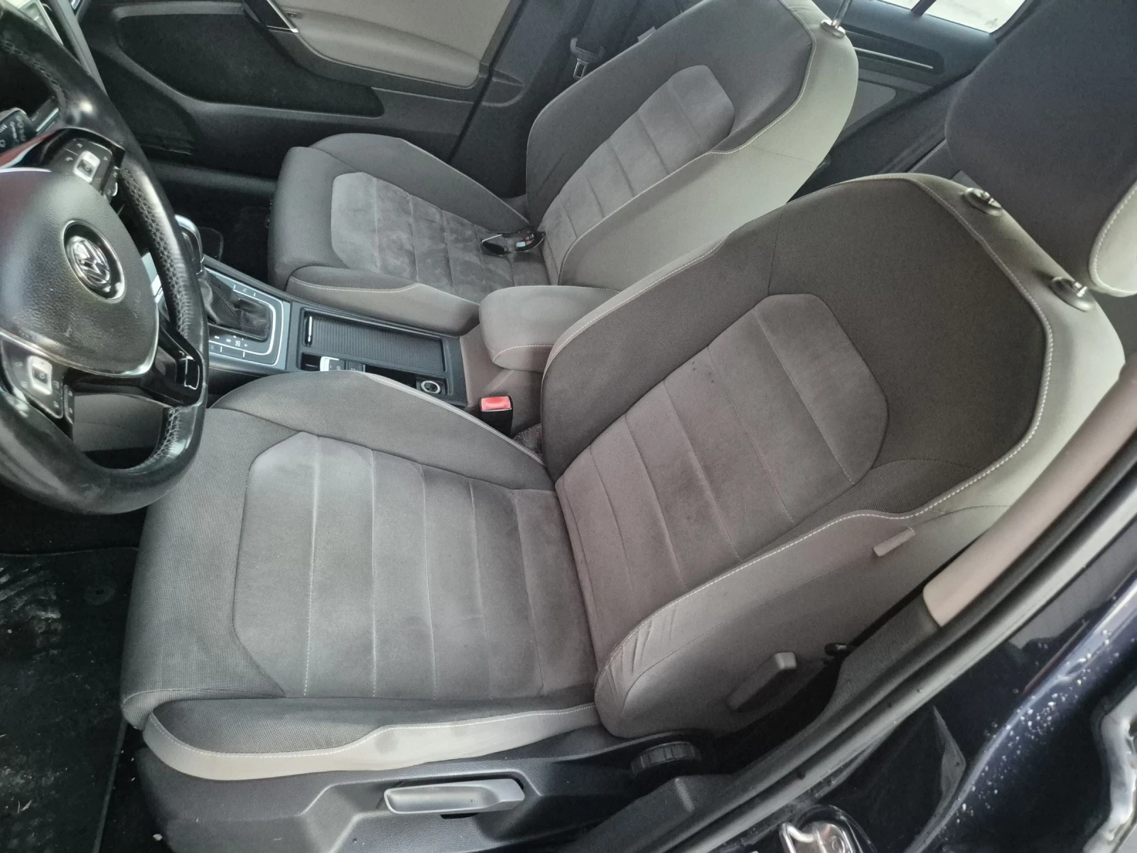 VW Golf 1.6TDI* DSG* NAVI*  | Mobile.bg � ����������� 9