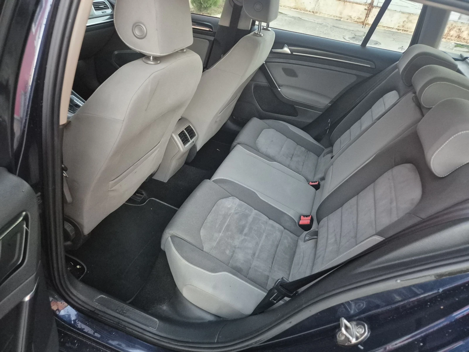 VW Golf 1.6TDI* DSG* NAVI*  | Mobile.bg � ����������� 10