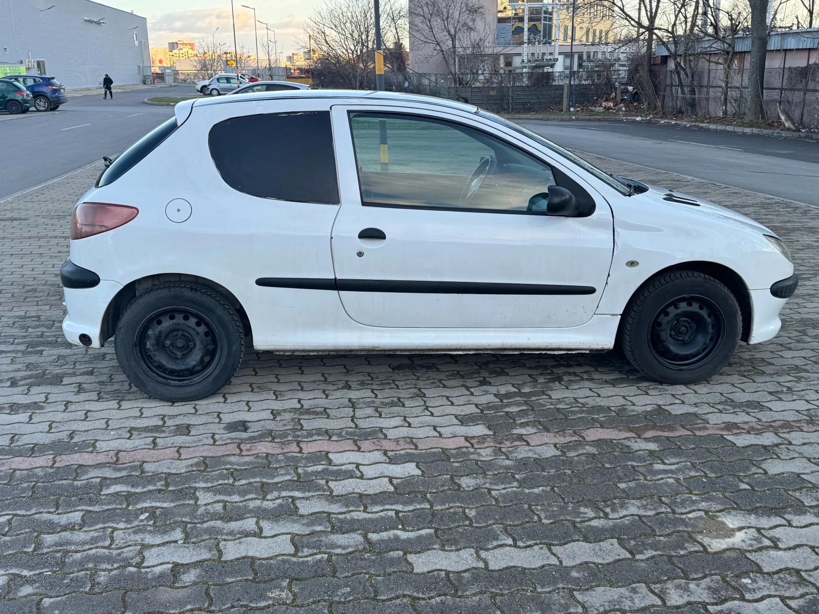 Peugeot 206 1.1i ГАЗ БЕНЗИН , N1 - изображение 2