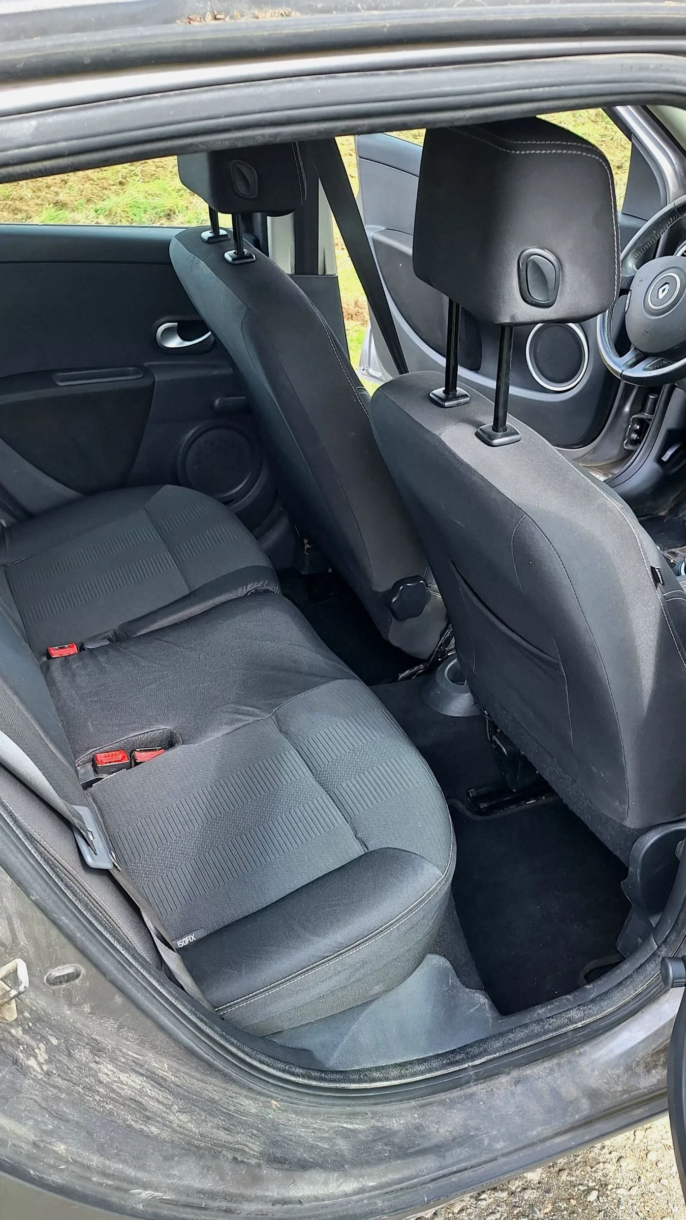 Renault Clio 1.5DCI - Navi , снимка 7 - Автомобили и джипове - 53290726