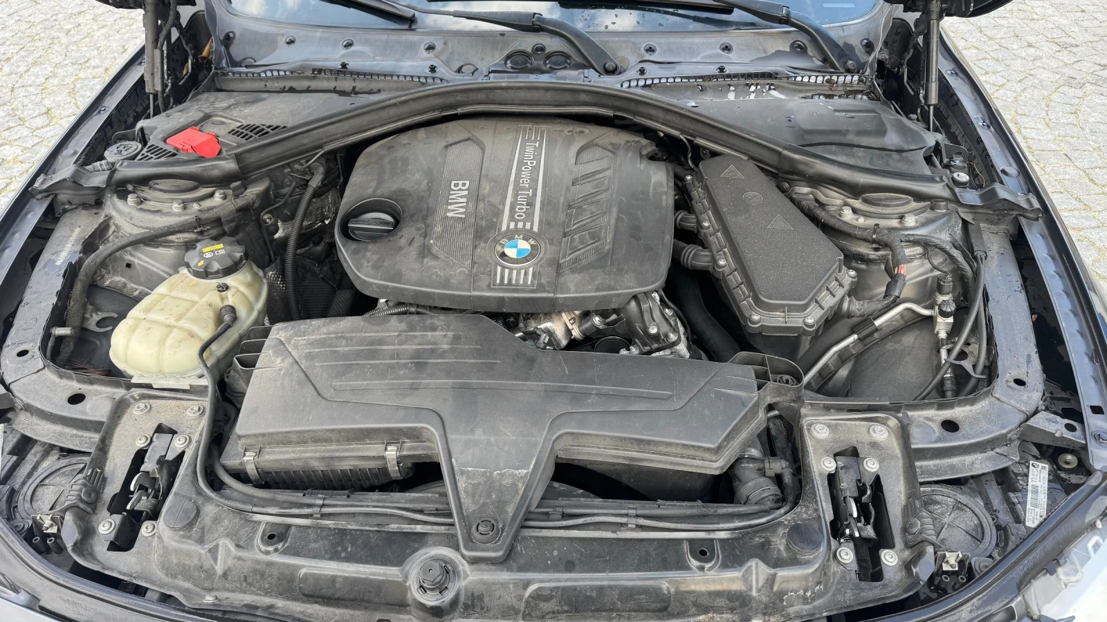 BMW 320 X-drive , снимка 14 - Автомобили и джипове - 53765583