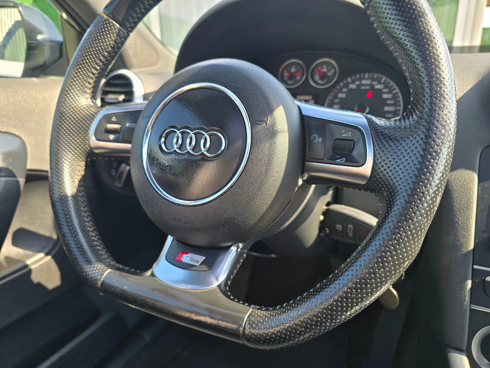 Audi A3 2.0TFSI* S  LINE * 200к.с.* ПАНОРАМА , снимка 10 - Автомобили и джипове - 53863787