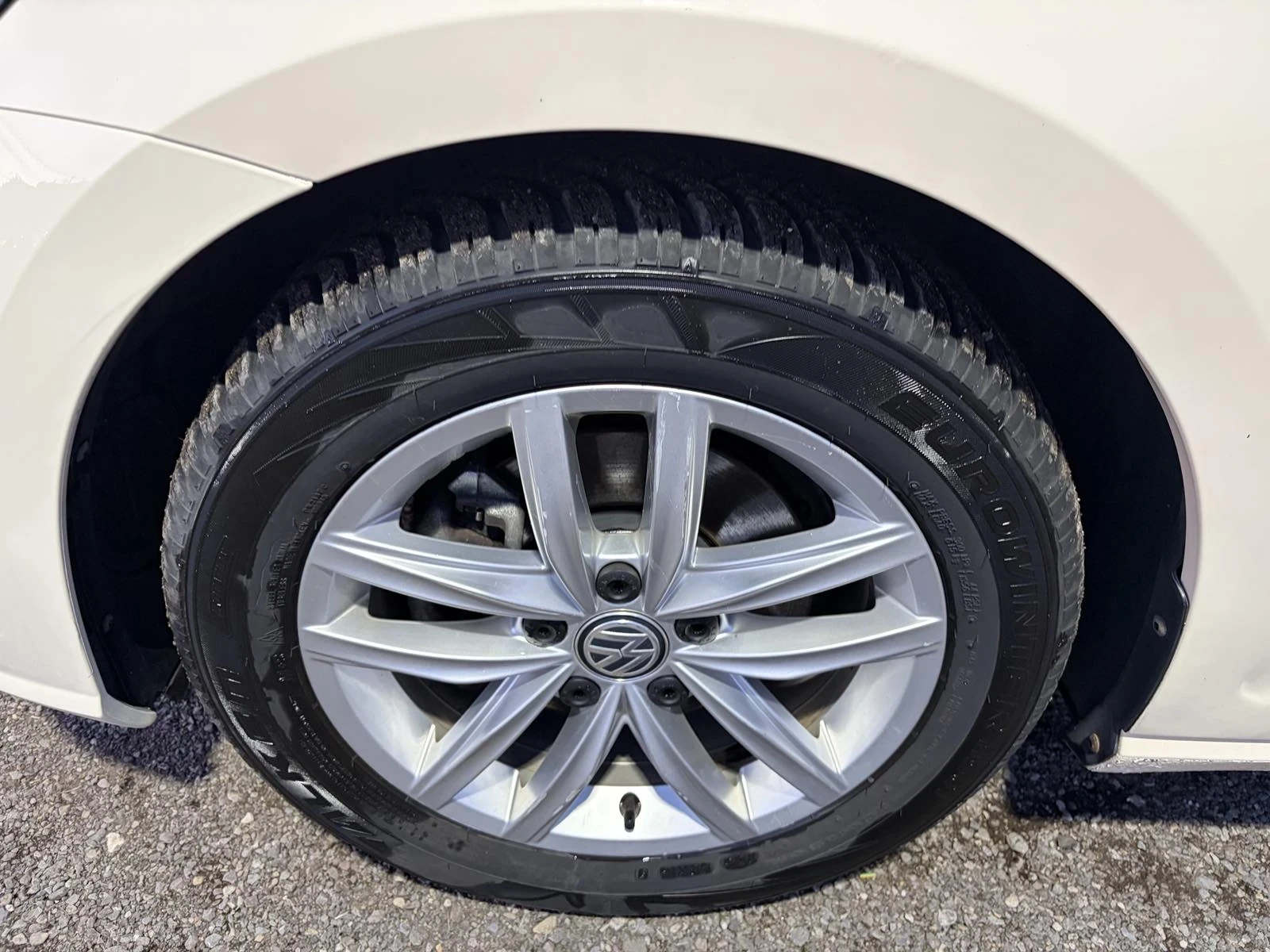 VW Golf 1.5 Бензин/Метан, снимка 8 - Автомобили и джипове - 53923948