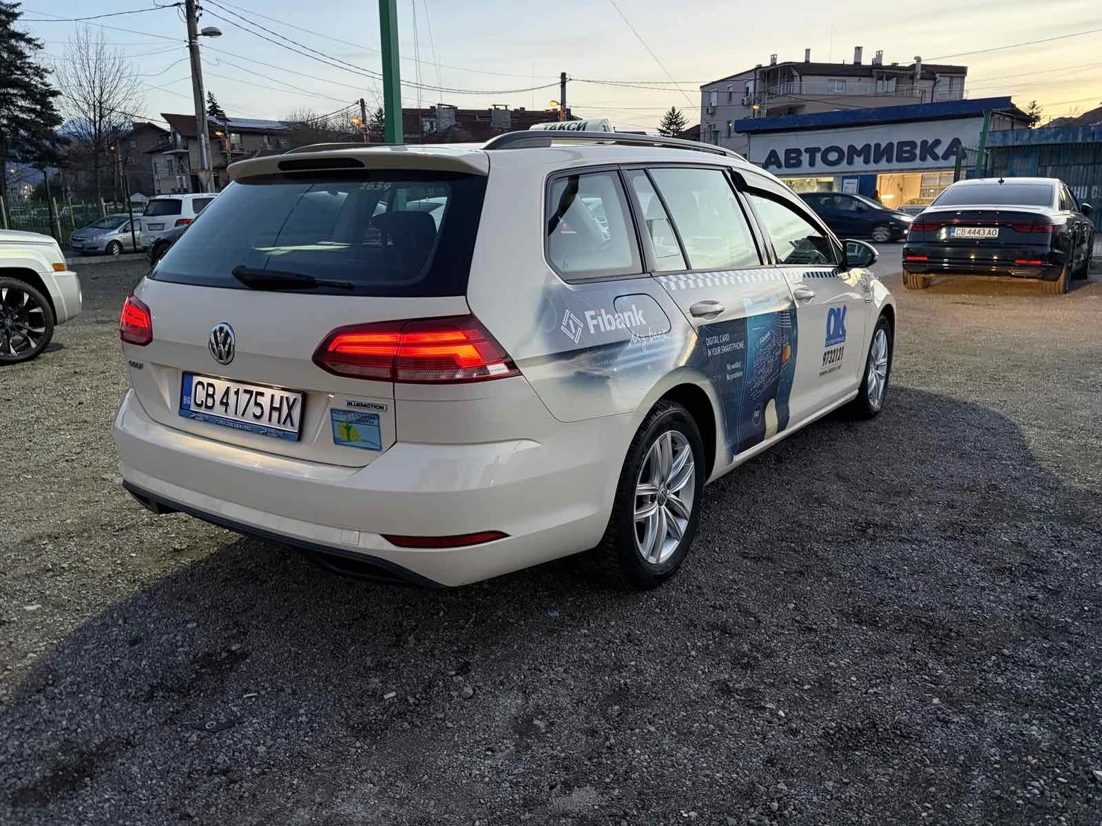 VW Golf 1.5 Бензин/Метан, снимка 5 - Автомобили и джипове - 53923948