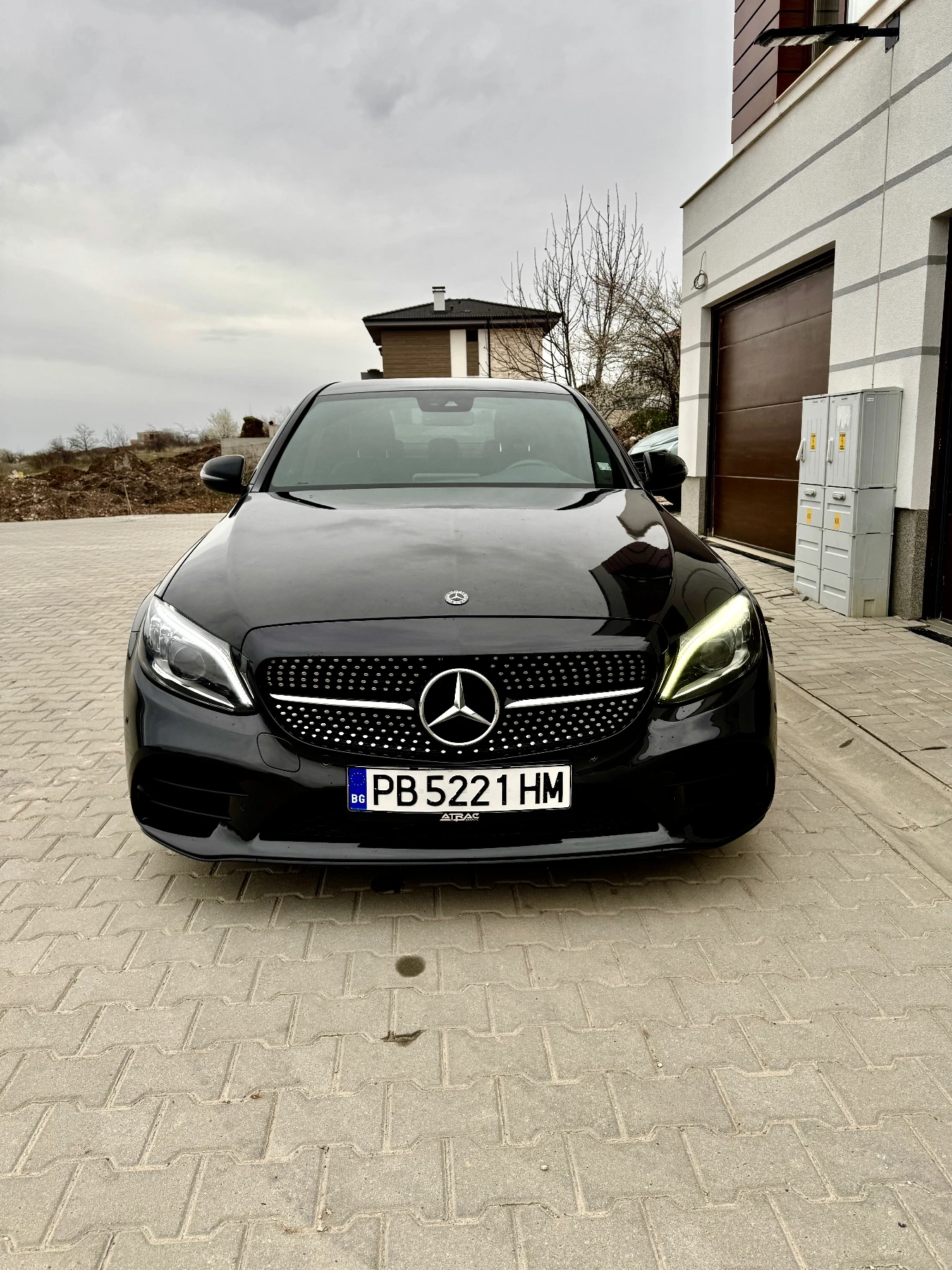 Mercedes-Benz C 200 Първи собственик AMG Virtual cockpit night packet, снимка 5 - Автомобили и джипове - 53952023