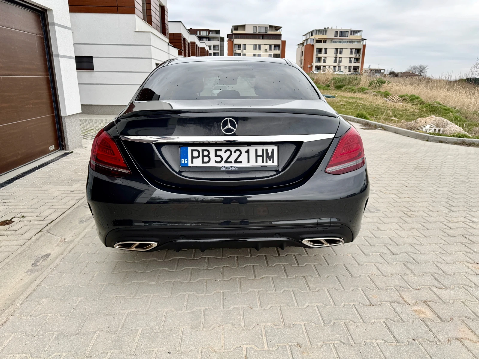 Mercedes-Benz C 200 Първи собственик AMG Virtual cockpit night packet, снимка 6 - Автомобили и джипове - 53952023