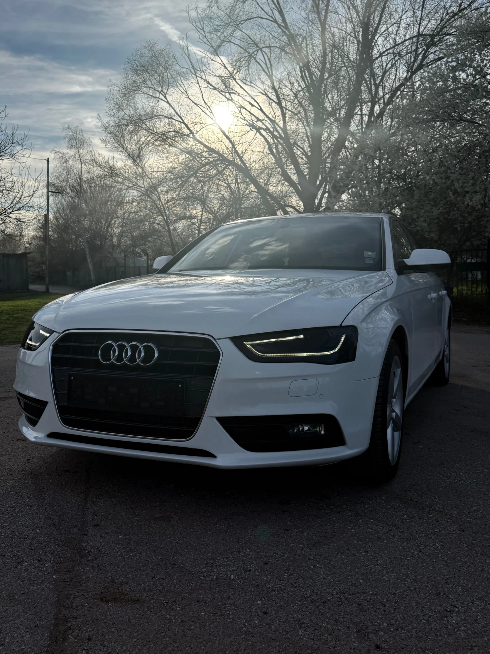 Audi A4 2.0/ Кожа/ 8.5 facelift , снимка 6 - Автомобили и джипове - 54135684