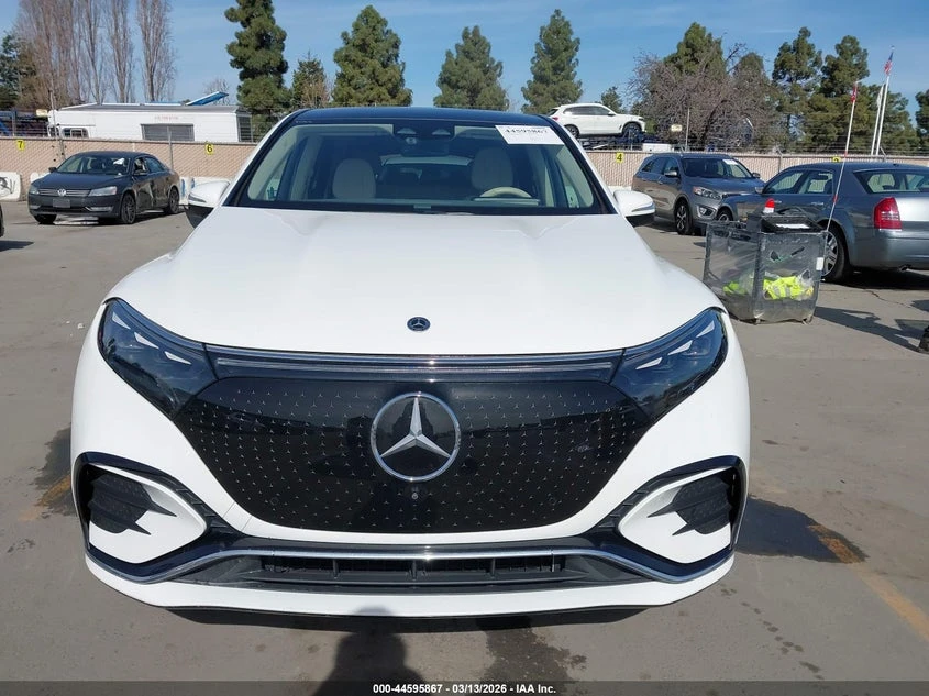 Mercedes-Benz EQS 450+ Suv, снимка 12 - Автомобили и джипове - 54134197