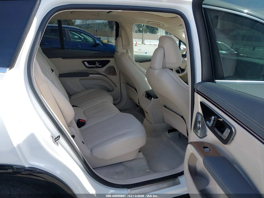 Mercedes-Benz EQS 450+ Suv, снимка 8 - Автомобили и джипове - 54134197