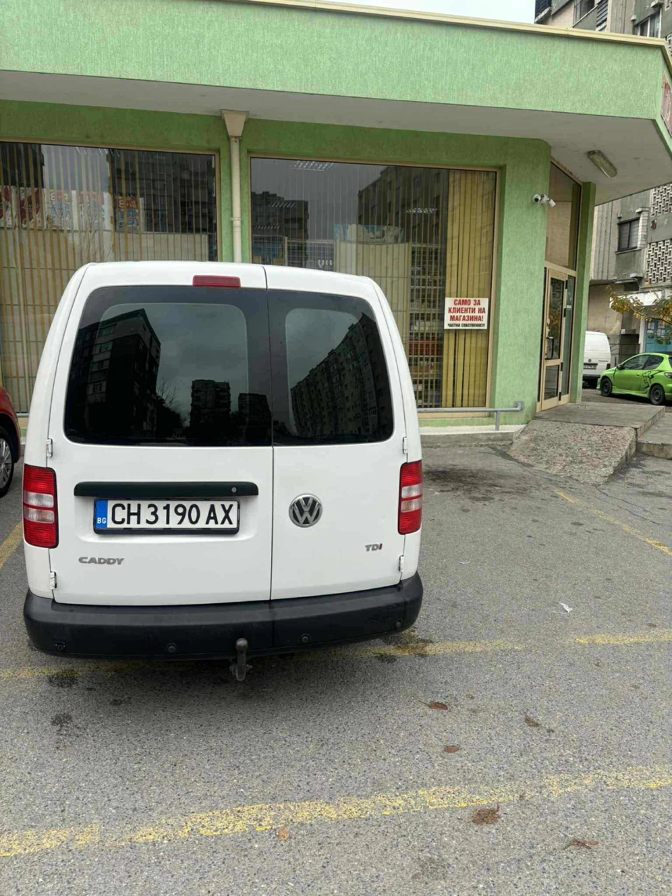 VW Caddy, снимка 3 - Автомобили и джипове - 54181510
