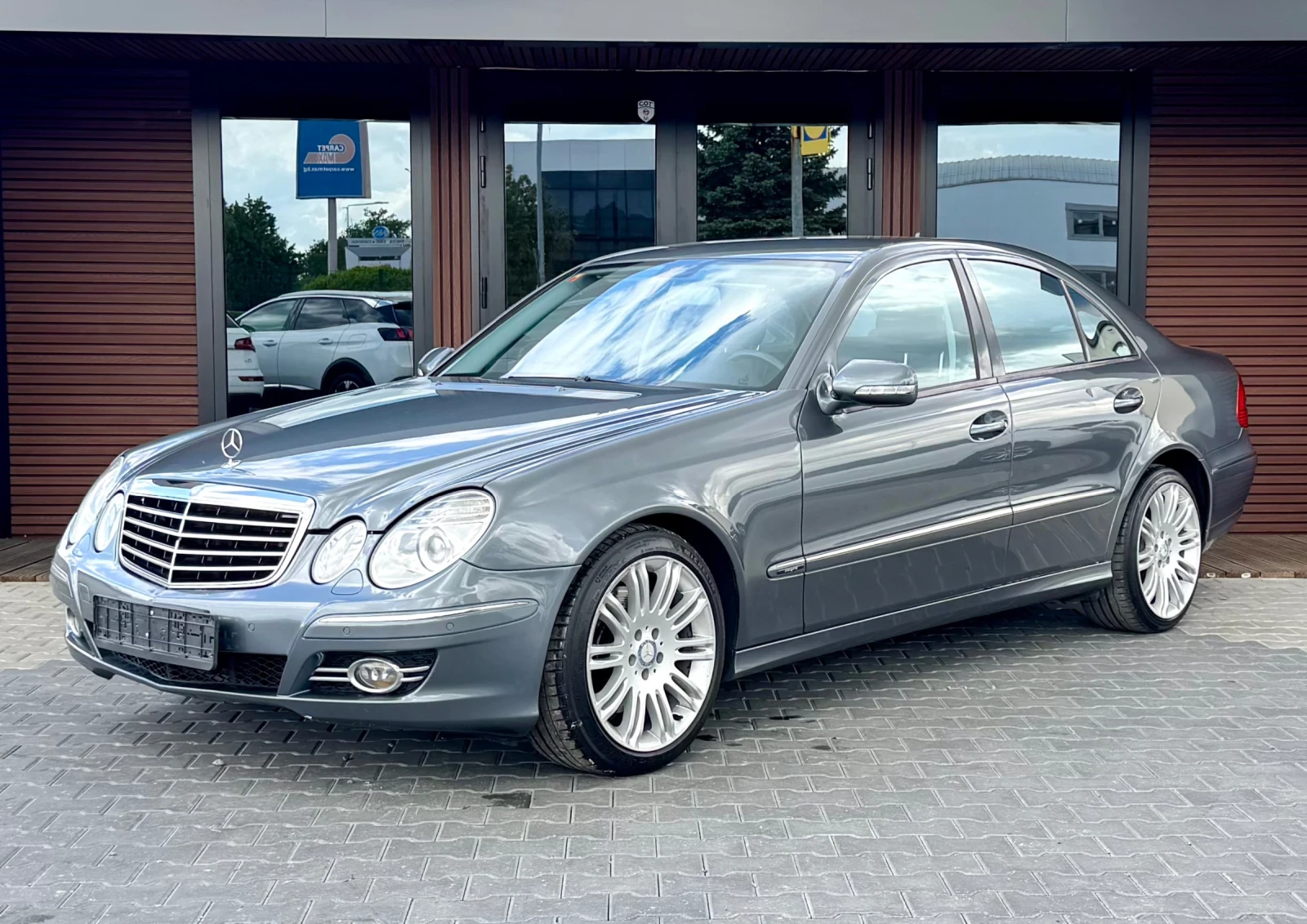 Mercedes-Benz E 320 E 280 Avantgarde* 7G-Tronic* Лизинг