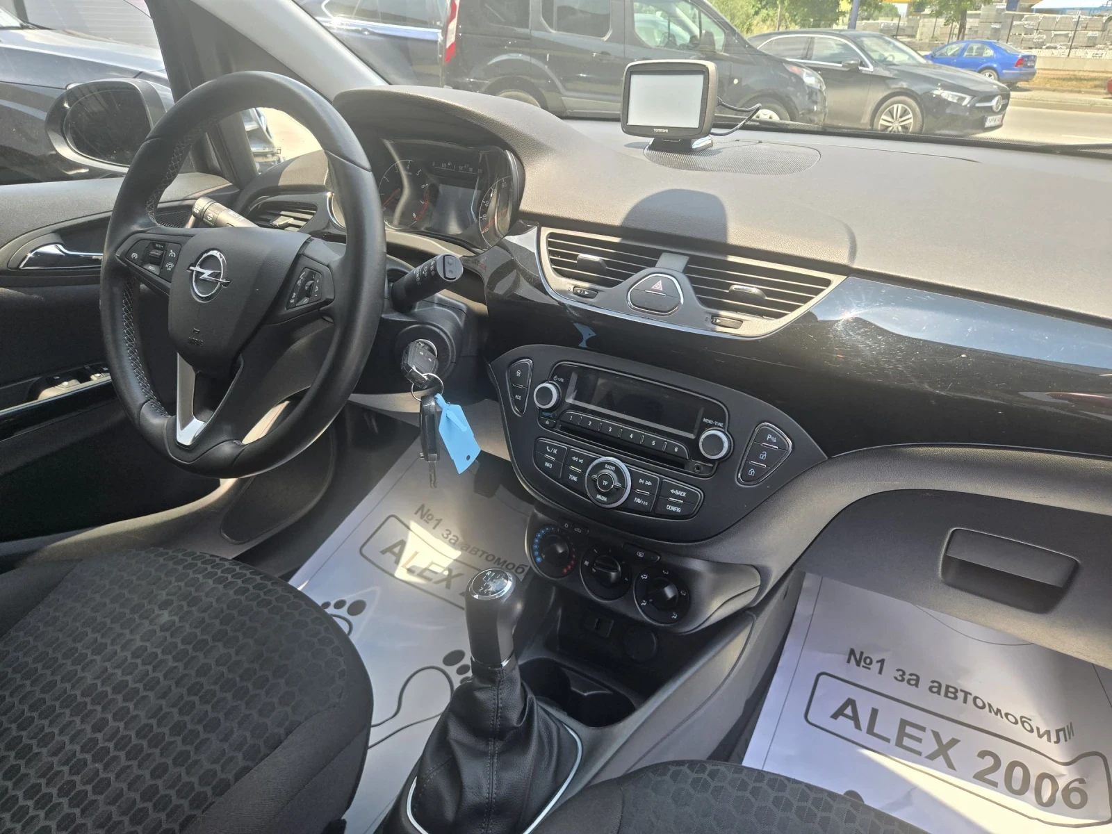 Opel Corsa, снимка 7 - Автомобили и джипове - 54790284